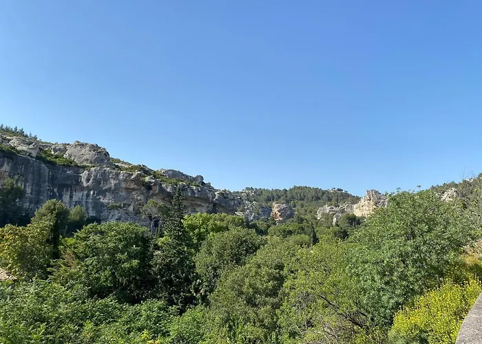 Les Baux-Beaux