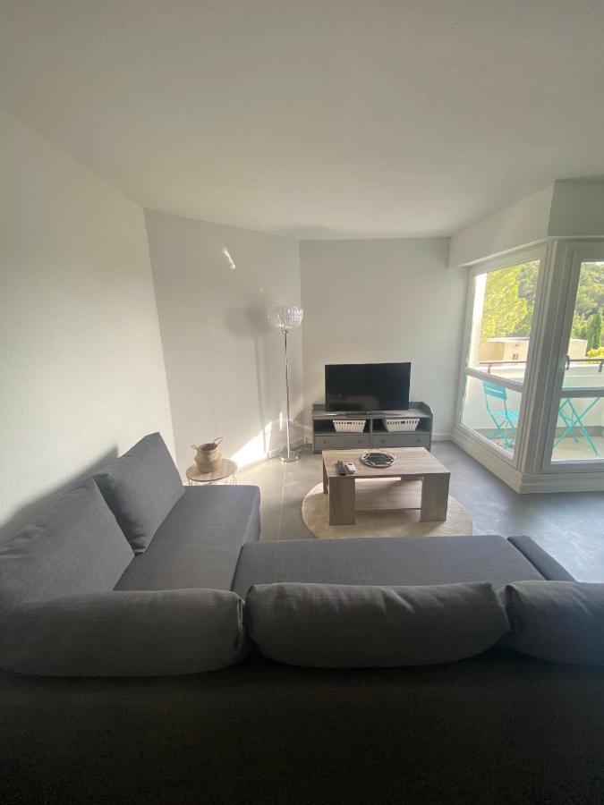 Les Baux-beaux Apartment *